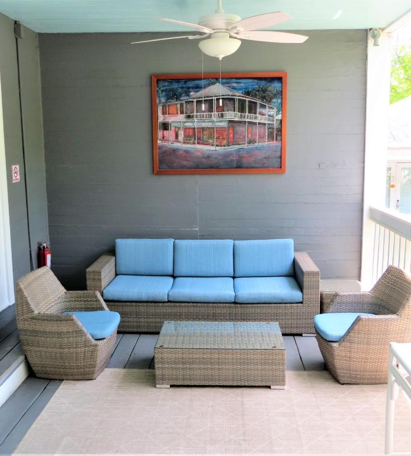 Ambrosia Key West Bed & Breakfast Bagian luar foto
